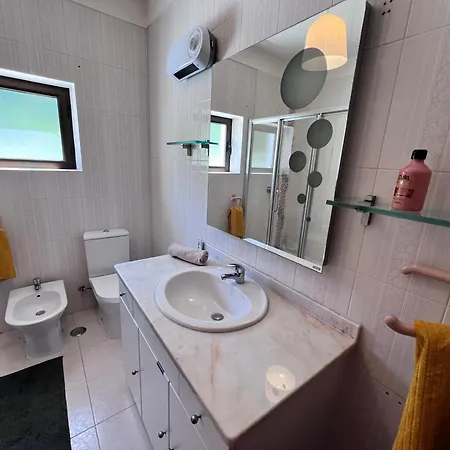 Villa Charming Portuguese With Forested Hill Views *